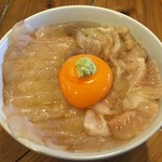 みなと食堂 - 平目えんがわ半々漬丼