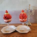 256nicom - parfait"苺の木"