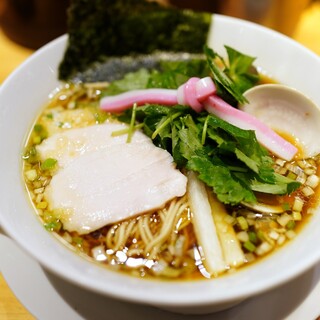 むぎとオリーブ - 料理写真:鶏・煮干し・蛤のトリプルSOBA1000円